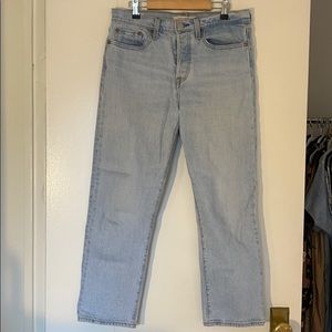 Levi’s Wedgie Straight